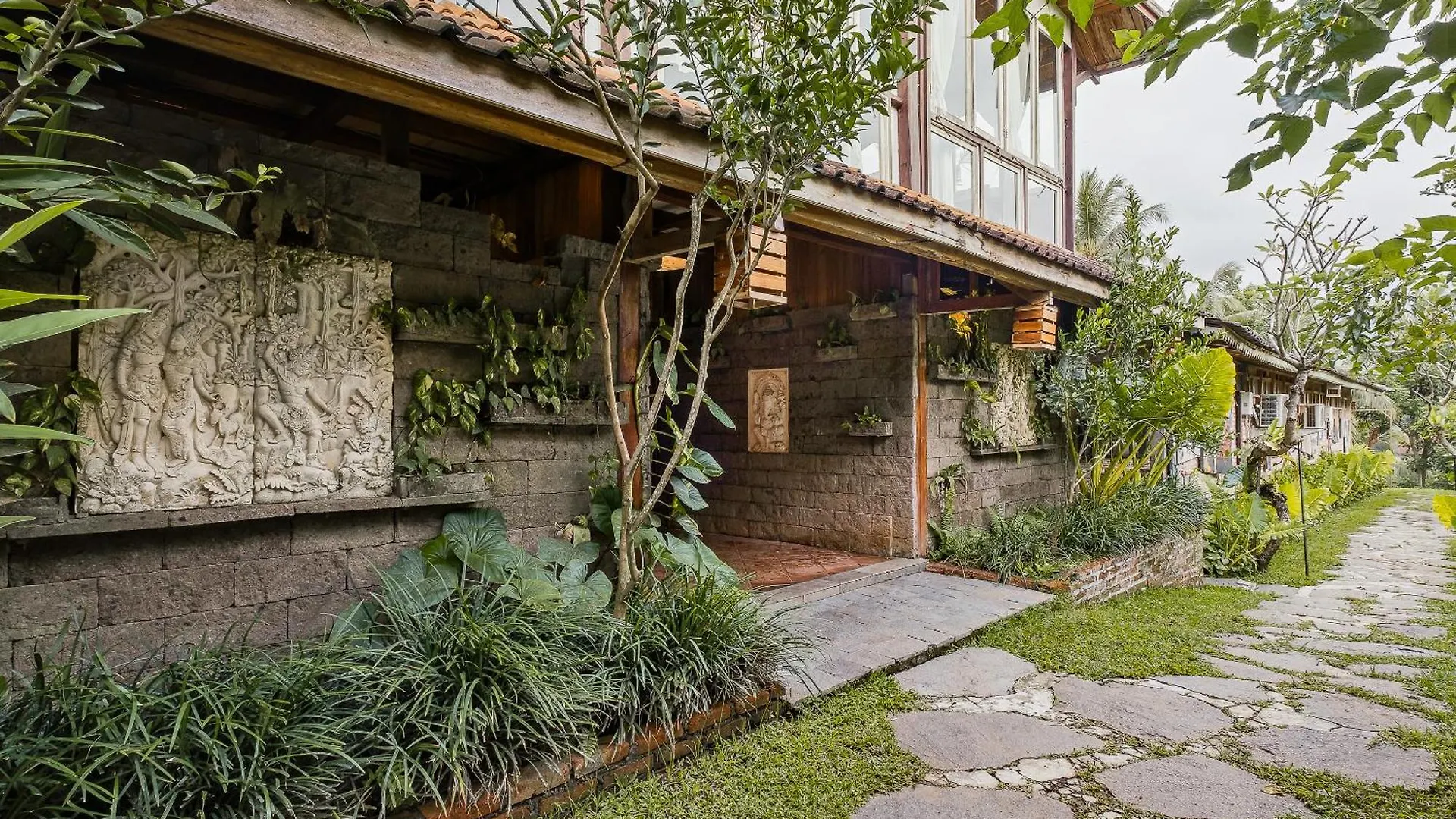 Joglo Organik Guesthouse Ubud