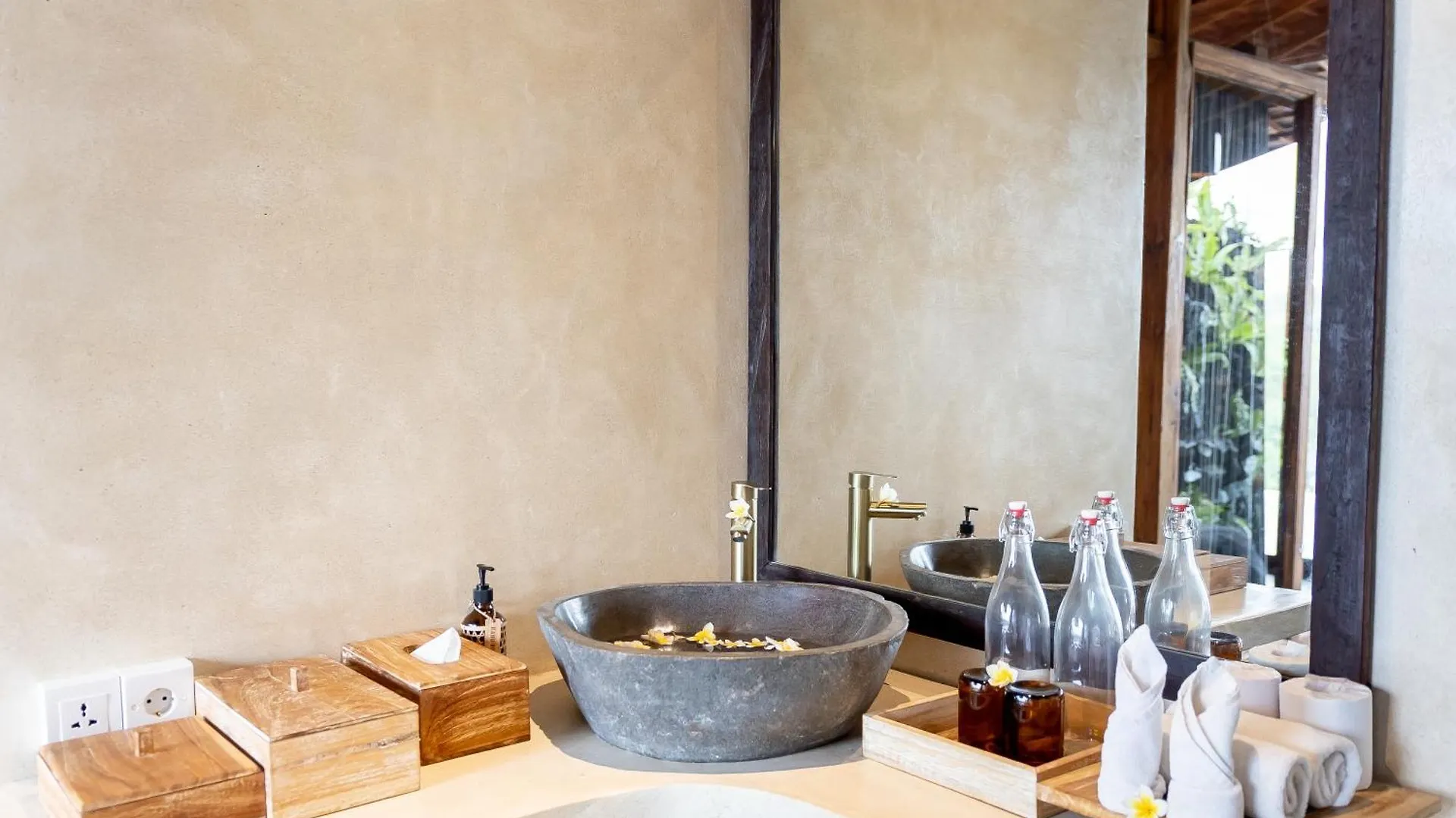 Joglo Organik Guesthouse 우붓 4*,