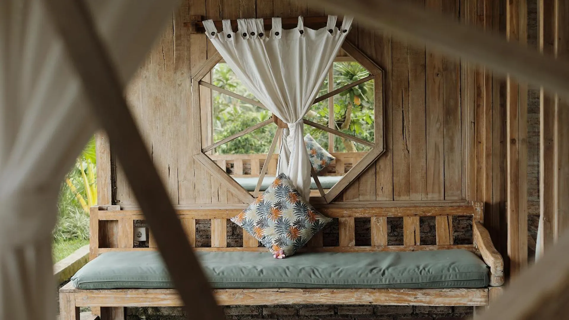 Joglo Organik Guesthouse Убуд Индонезия